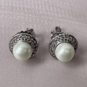 Albion® Pearl Stud Earrings in Sterling Silver with Pavé Diamonds